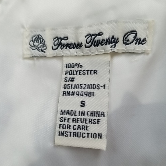 Forever Twenty One sleeveless black on white dress - Picture 8 of 11